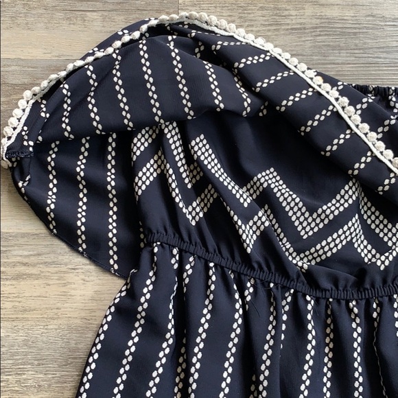 Women's Francesca’s Strapless Dress Medium - Picture 3 of 7